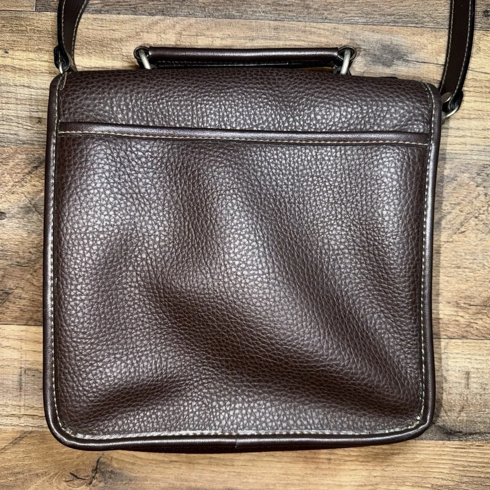 Carryland Brown Leather Crossbody